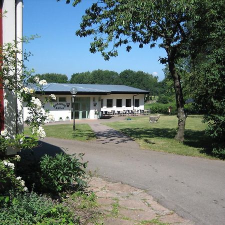 Allégården Kastlösa Vandrarhem Exteriör bild
