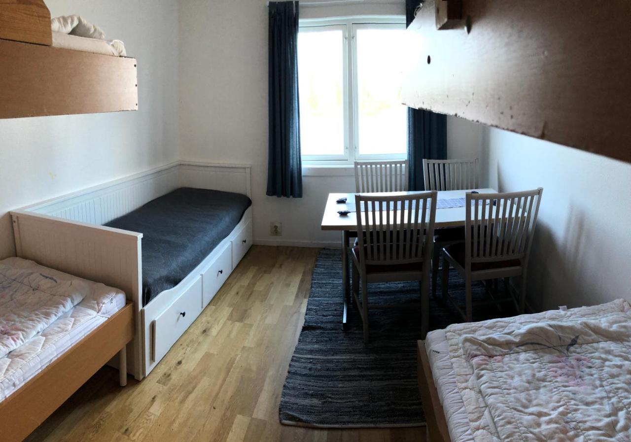 Allégården Kastlösa Vandrarhem Exteriör bild